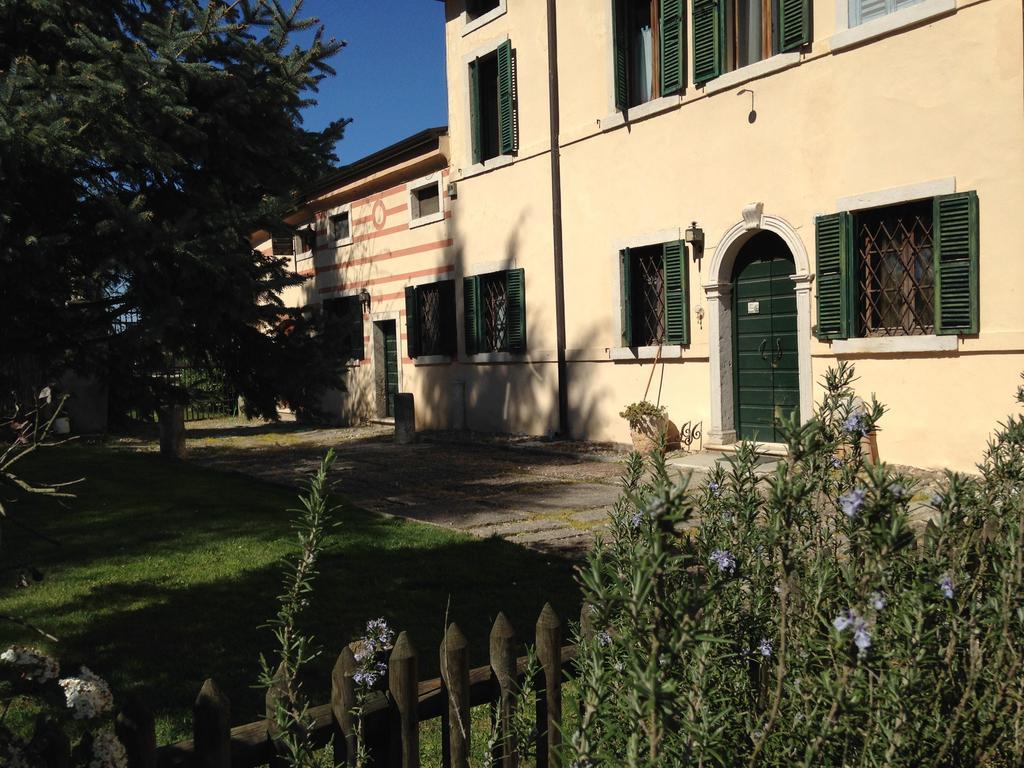 Agriturismo Corte Pellegrini San Martino Buon Albergo Ngoại thất bức ảnh