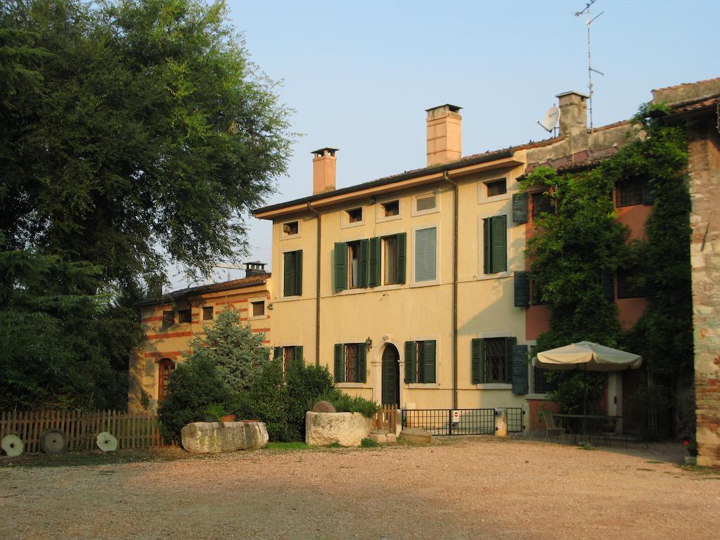 Agriturismo Corte Pellegrini San Martino Buon Albergo Ngoại thất bức ảnh